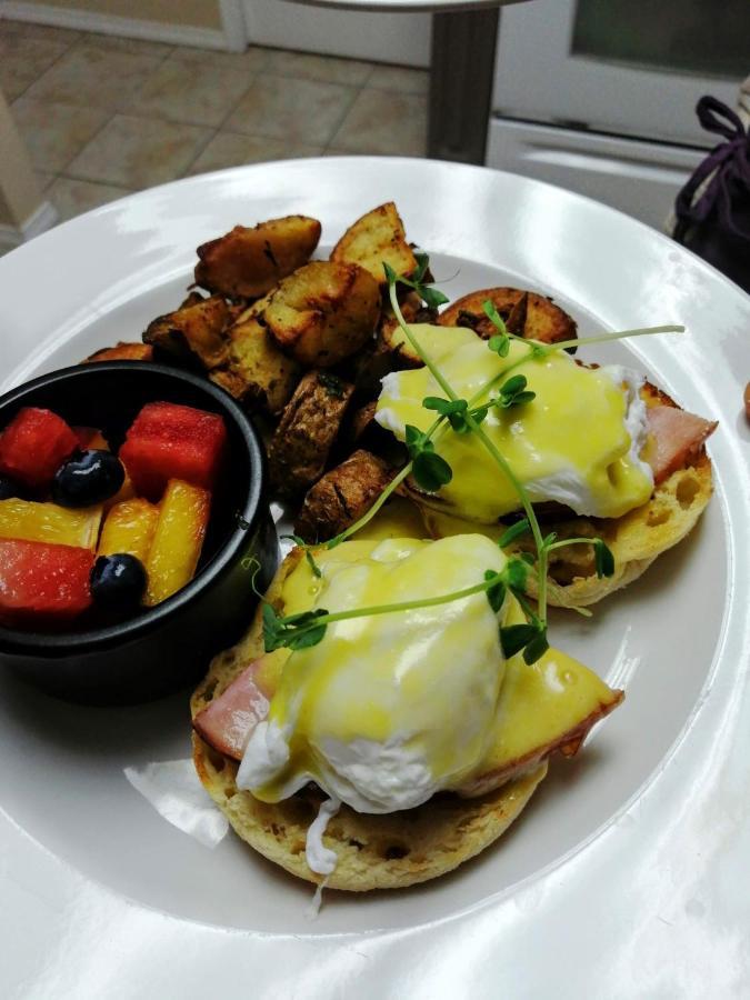 Alpenrose Revelstoke Bed&Breakfast Eksteriør bilde