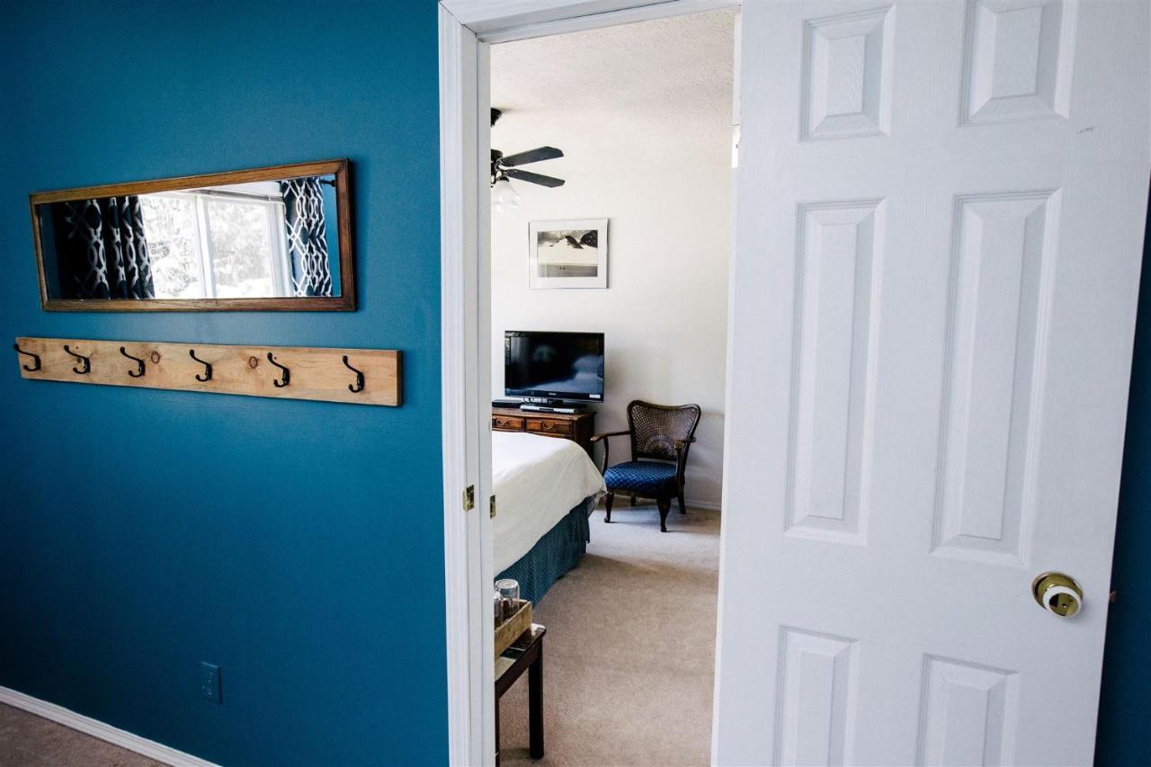Alpenrose Revelstoke Bed&Breakfast Eksteriør bilde