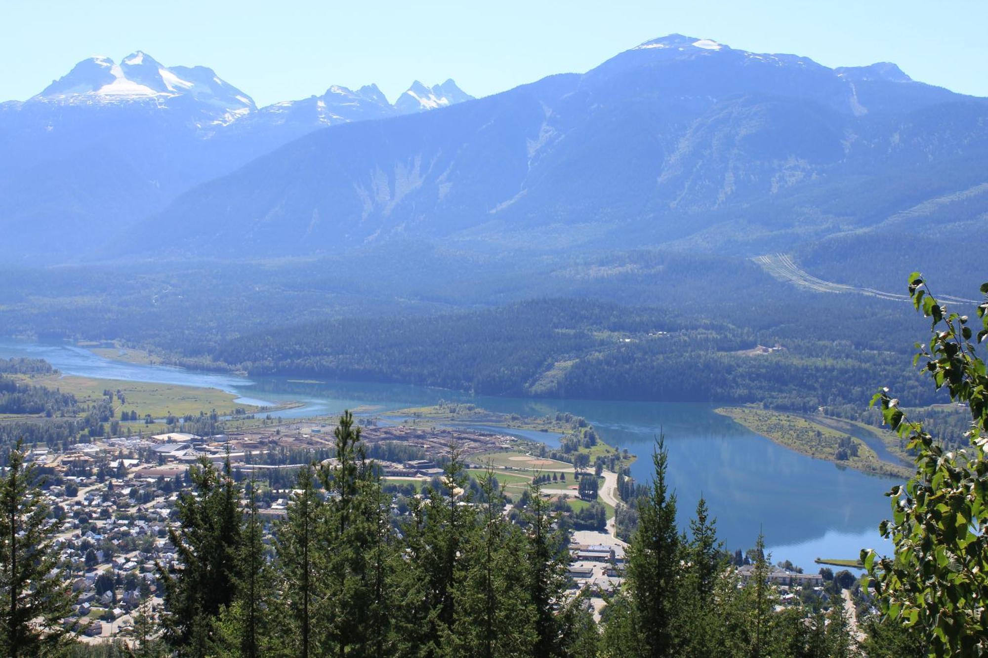Alpenrose Revelstoke Bed&Breakfast Eksteriør bilde
