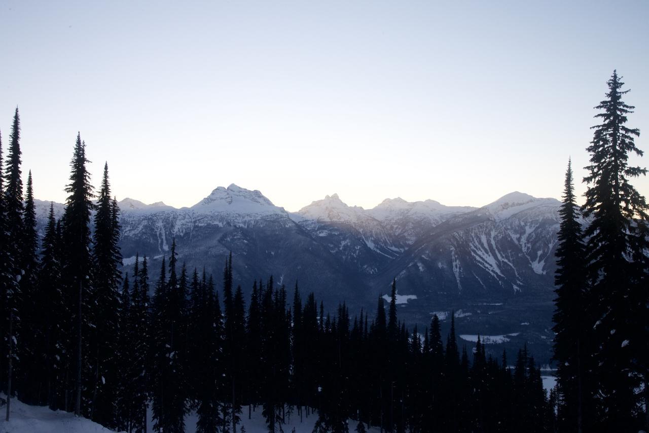 Alpenrose Revelstoke Bed&Breakfast Eksteriør bilde